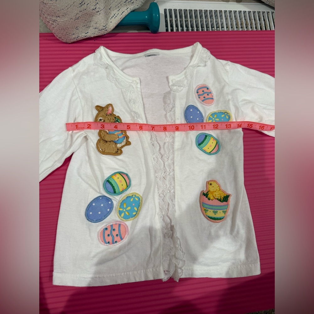 Pristine Handmade Vintage Easter Appliqué Cardigan Heirloom Fits Girls 5–6 - Picture 5 of 7